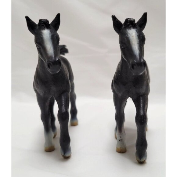 Vintage Schleich Lot of 2 Black 4" Long Lipizzaner Foal Colt Horse Figurines - Picture 7 of 9